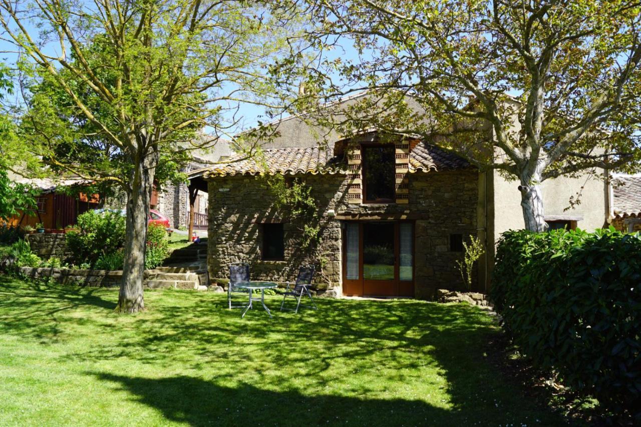 La Petite Maison Dans La Prairie Cassaignes 外观 照片